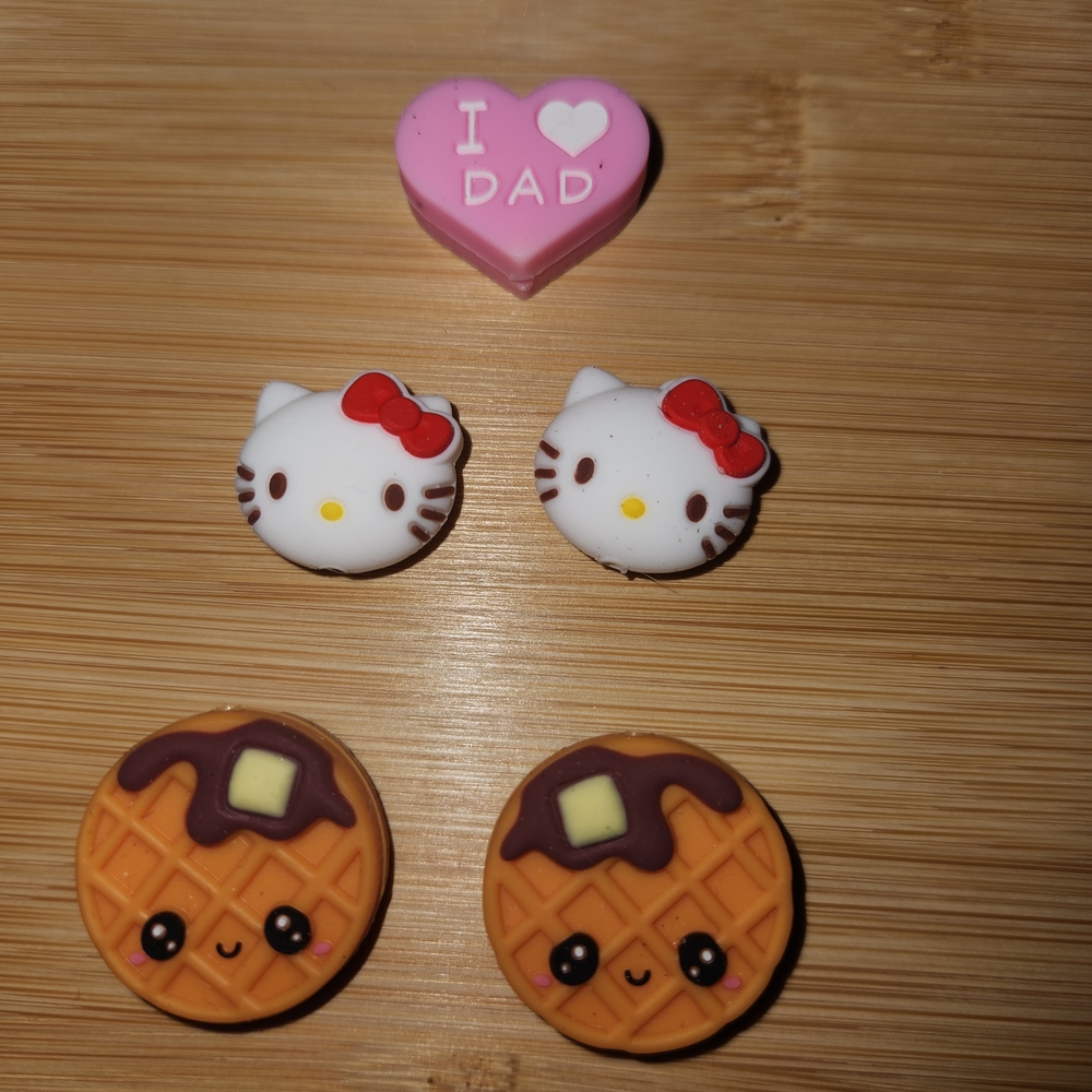 Cute Character and Waffle Earrings Set